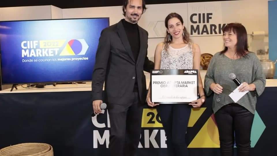 Falbalá Kross ganadora de dos Premios CIIF Market 2022